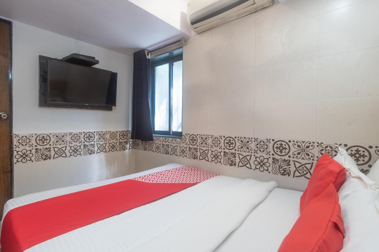 Oyo 49867 Hotel Kalpana Residency Bombaj Zewnętrze zdjęcie