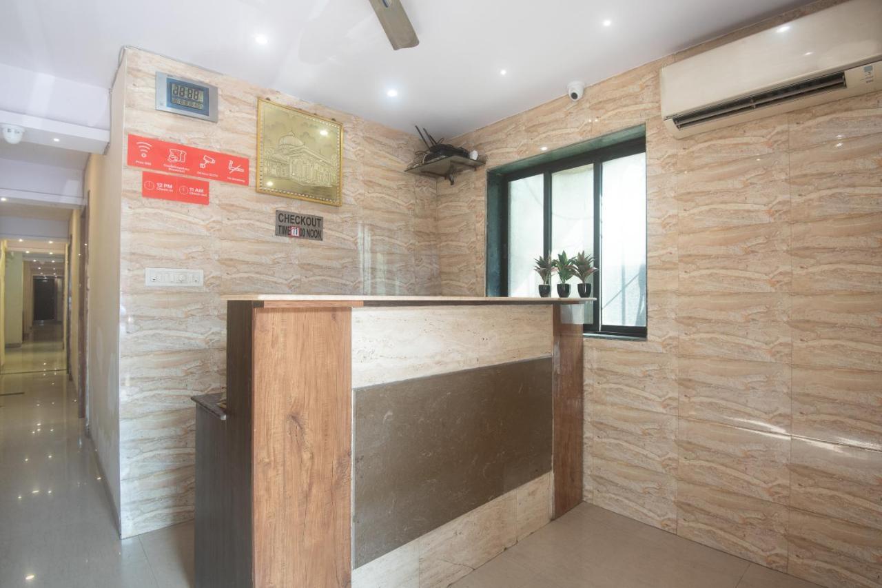 Oyo 49867 Hotel Kalpana Residency Bombaj Zewnętrze zdjęcie
