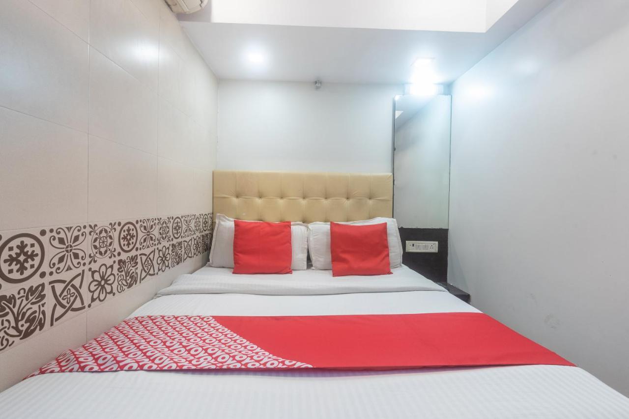 Oyo 49867 Hotel Kalpana Residency Bombaj Zewnętrze zdjęcie